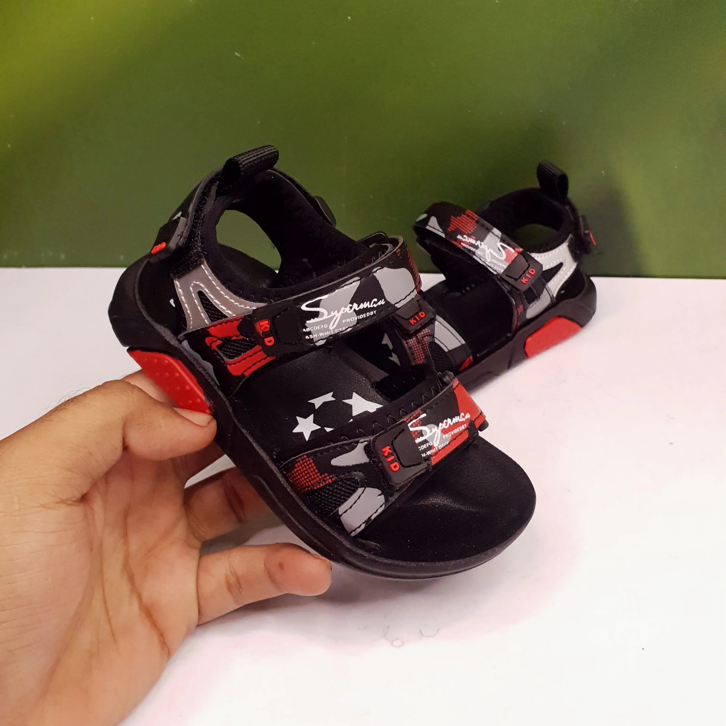 Kid Footwear A09