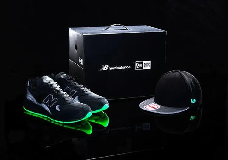 New Balance New Era x 580 sneakers, black