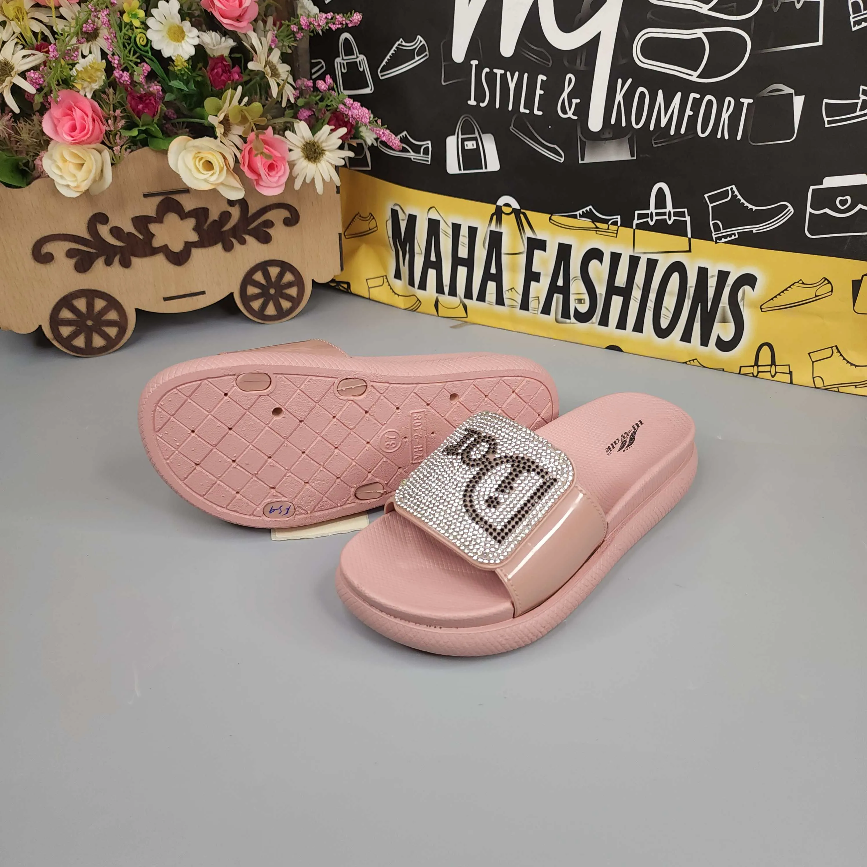 Pink Studs Wegde Slides